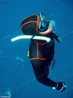 Elios Black Pro Wetsuit -Dive Pro Deals file 4 9 2