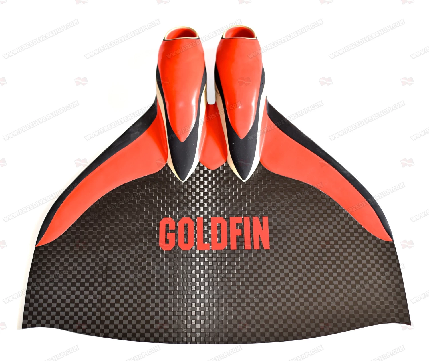 GoldFin Freediving Hyper Carbon Monofin 4 GoldFin Freediving Hyper Carbon Monofin - Image 2