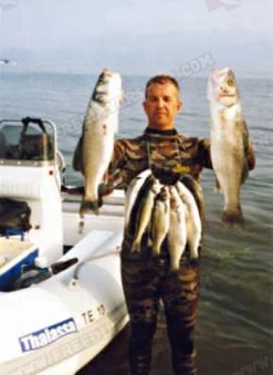 Elios Shaca / Marrone Camouflage - Tailor Made Wetsuit -Dive Pro Deals image19 1