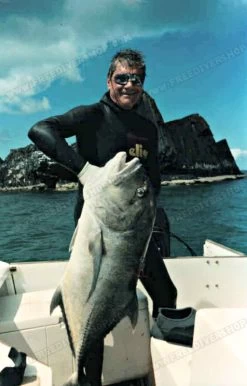 Elios Smoothskin Black - Tailor Made Wetsuit 21 Elios Smoothskin Black - Tailor Made Wetsuit -Dive Pro Deals image5 1 4