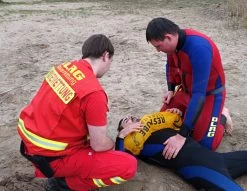 Restube Lifeguard - Self Inflating Rescue Buoy -Dive Pro Deals rt lfg 09 shop